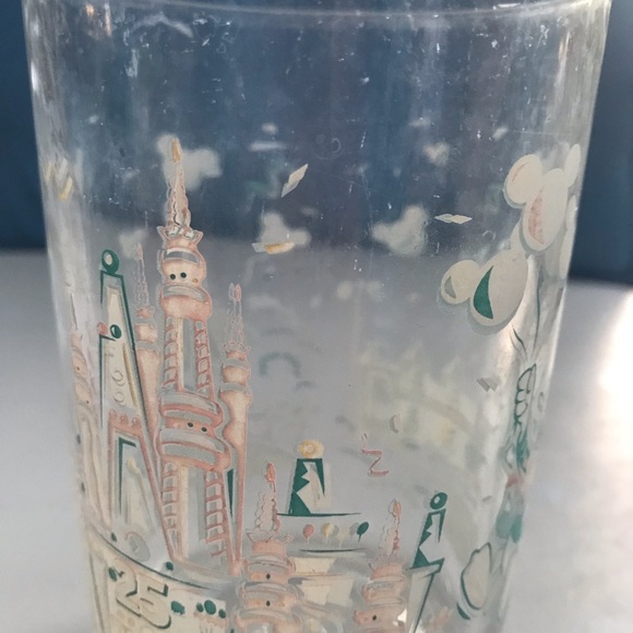 That’s That's All Folks LOONEY TUNES Tumbler Drinking Glass WELCHS 25th - Picture 5 of 8